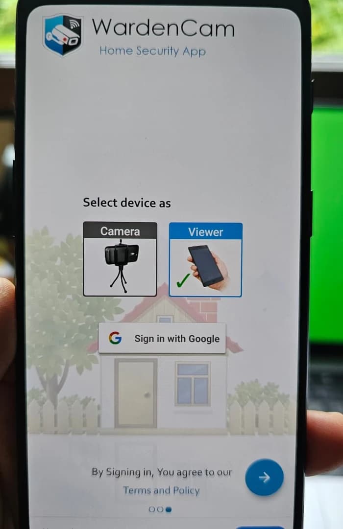 WardenCam setup screen requiring Sign in with Google before use